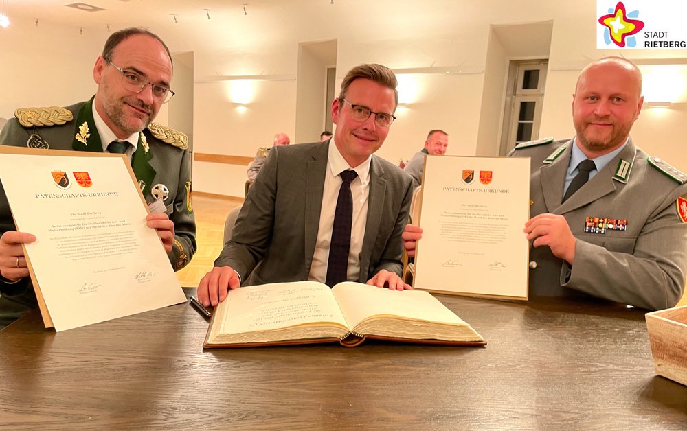 Schleppleitung und Stromzuführung  HO Rosinski GmbH