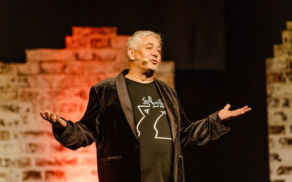 präsentiert von Ingo Oschmann